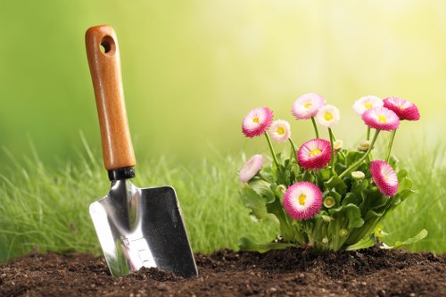Screen-reader friendly landscaping webpage structure